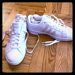 Brand new Addidas neo cloudfoam shoes